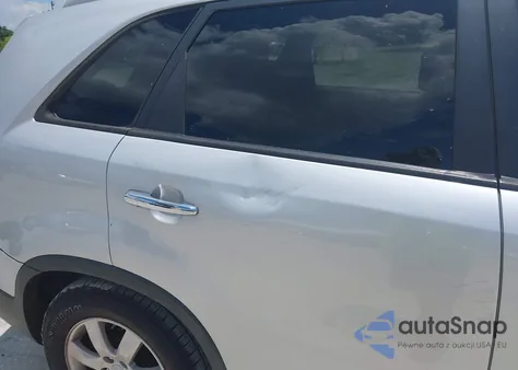 2012 Kia Sorento Lx from USA, damaged, VIN 5XYKT4A6XCG213448